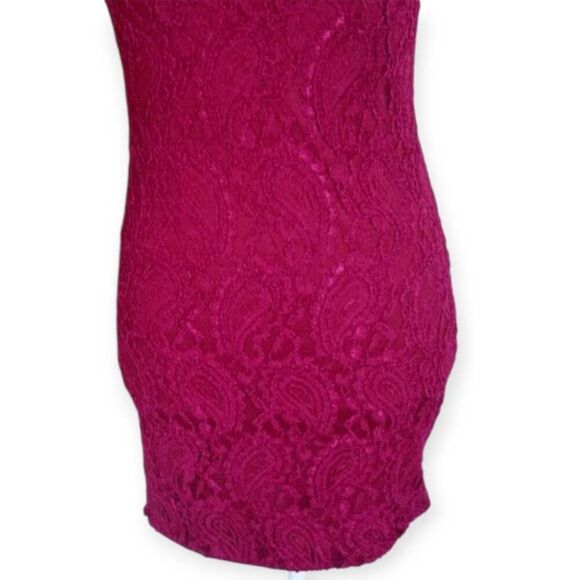 WET SEAL BURGUNDY LACE BODYCON DRESS SZ.S EUC. - Picture 3 of 5